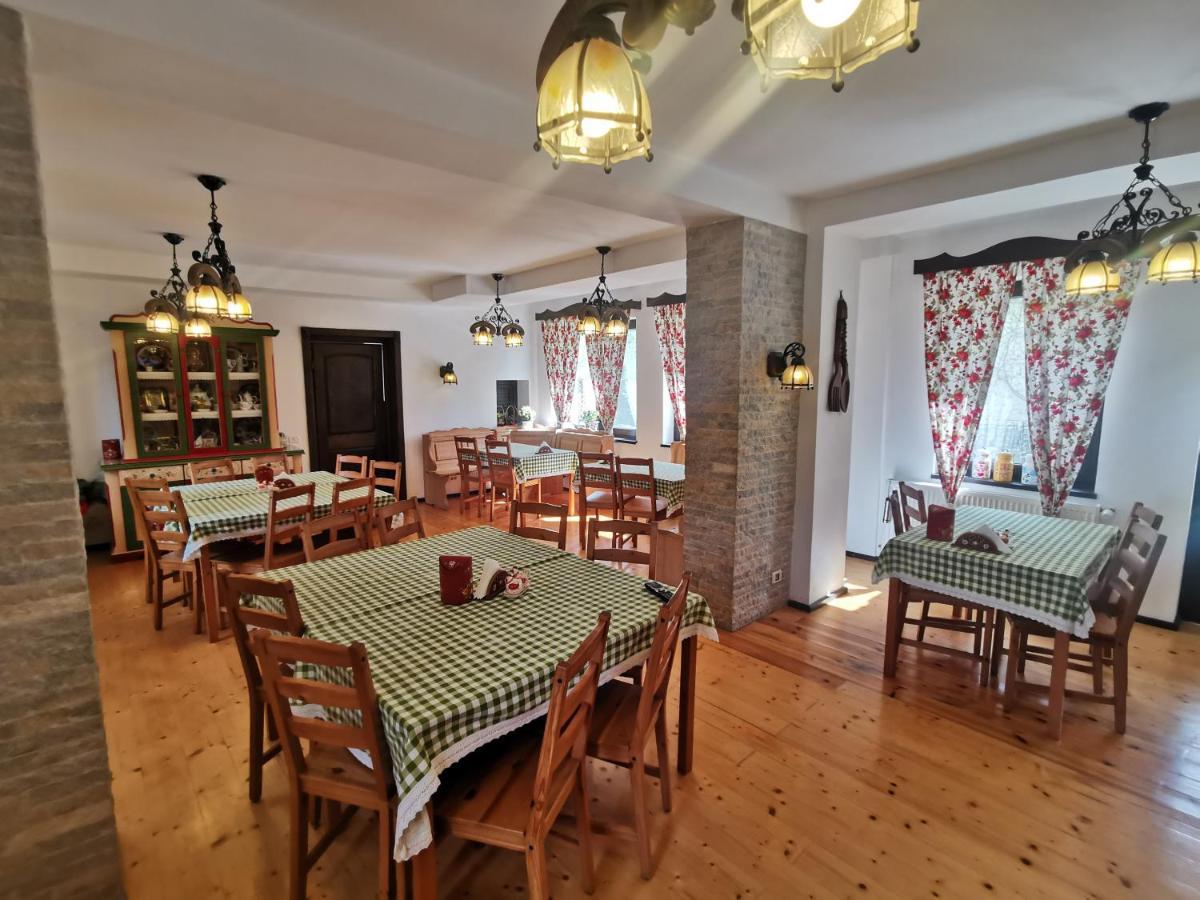 Pensiunea Casa Moga Bucium  Ngoại thất bức ảnh