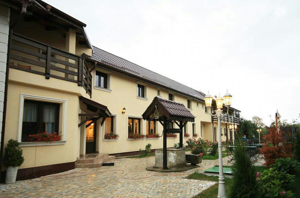 Pensiunea Casa Moga Bucium  Ngoại thất bức ảnh